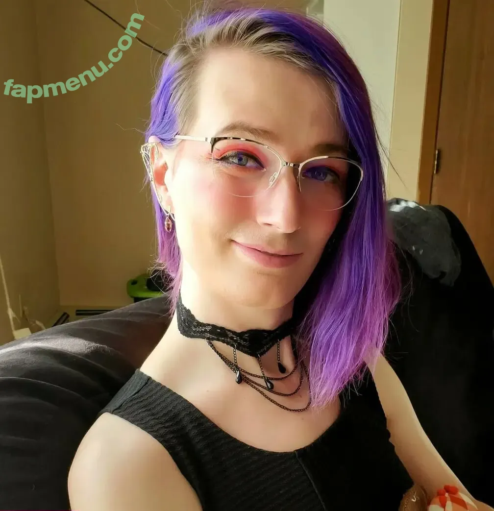 Cuddlebug nude photo #0036 (cuddlebugof)
