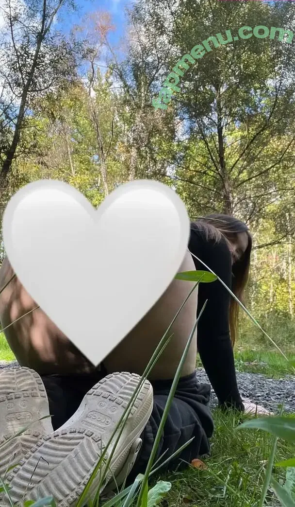 Cudolish nude photo #0003 (cudoliciouz / gyattkitty)