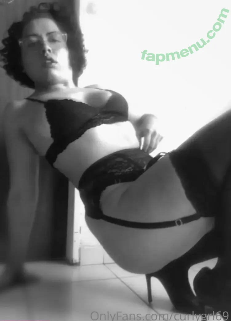 curlygrl69 nude photo #0002 (curlygrl69)