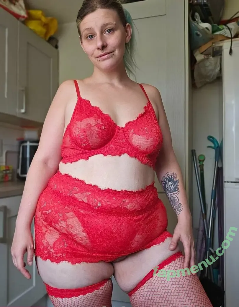 curv3s4daysfree nude photo #0041 (fb_0296)