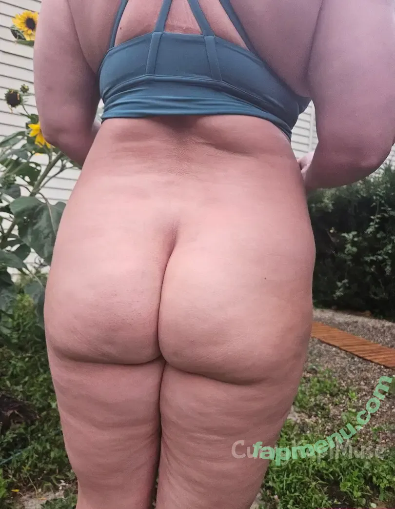 curvykeptmuse nude photo #0011 (curvykeptmuse)