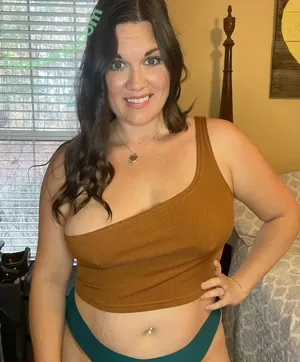 CurvyMama15 / curvymama150 nude photo #0037