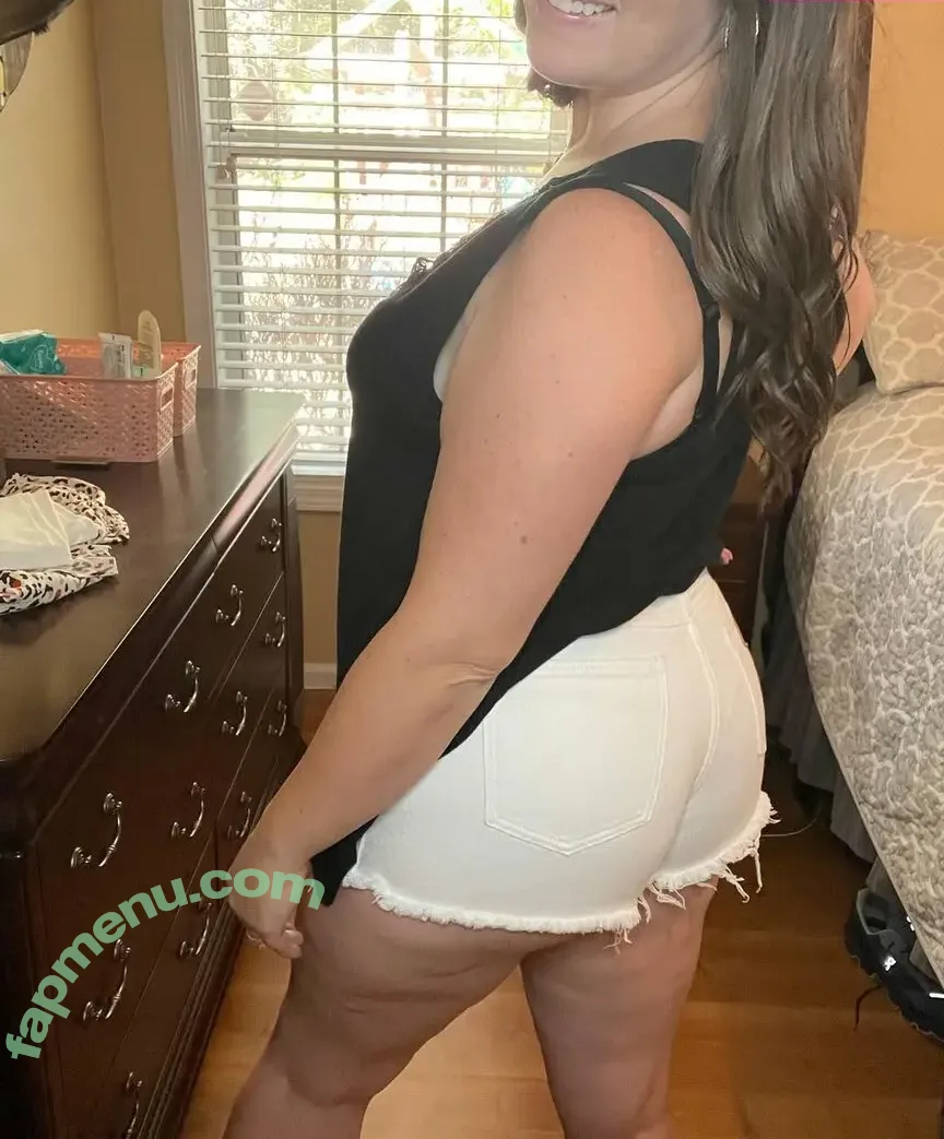 CurvyMama15 nude photo #0004 (curvymama150)