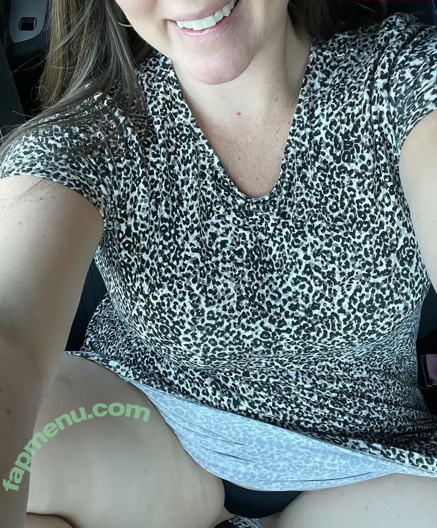 CurvyMama15 nude photo #0024 (curvymama150)