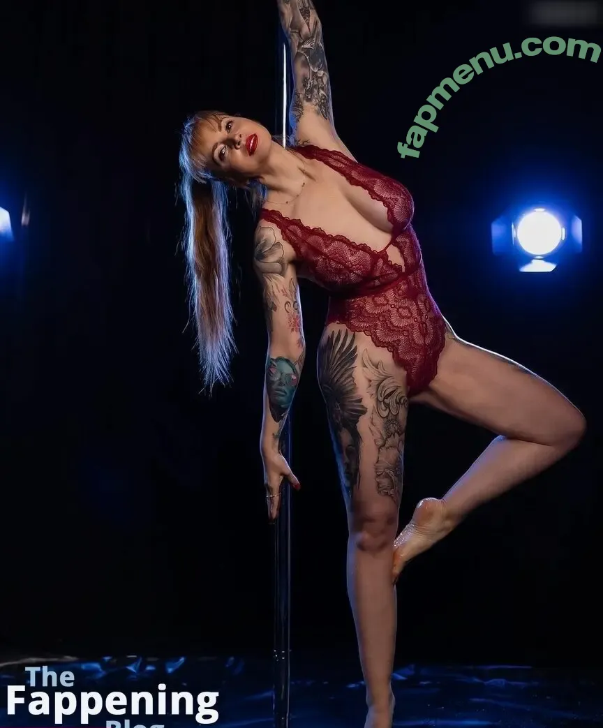 CurvyTattooed nude photo #0006 (mayasworldofphotography)