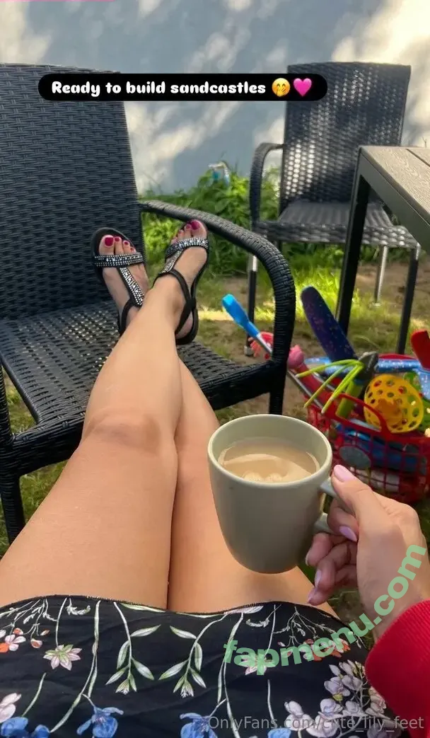 cute_lily_feet nude photo #0020 (cute_lily_feet)