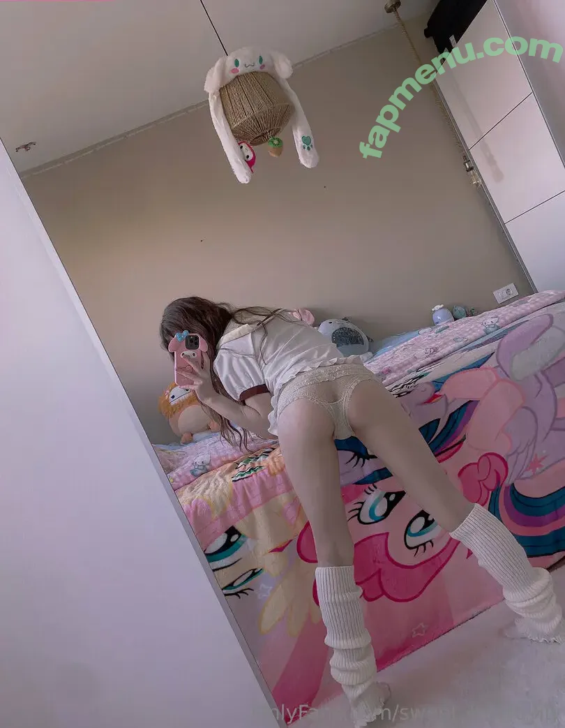cuteprincesslily nude photo #0039 (cuteprincesslily)