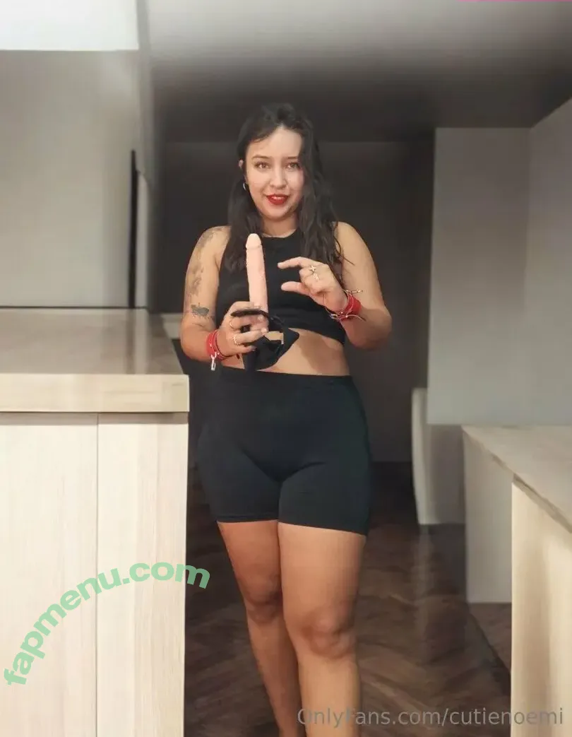 cutienoemi nude photo #0028 (cutiie_kim)