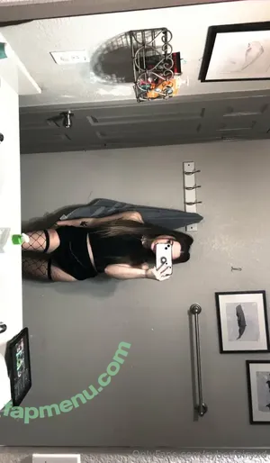 nude photo #0003
