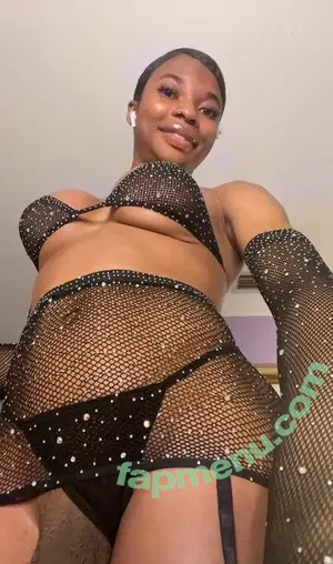 DaFreaka / dafreaka_ / tslikaa nude photo #0032