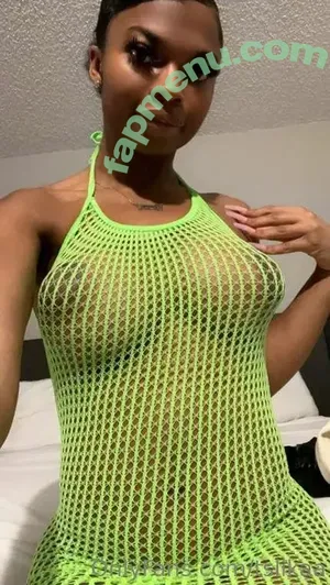DaFreaka / dafreaka_ / tslikaa nude photo #0035