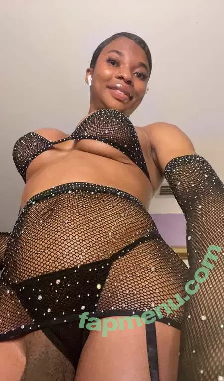 DaFreaka nude photo #0032 (dafreaka_ / tslikaa)