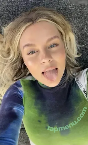 Dagi Bee / dagibee nude photo #0006