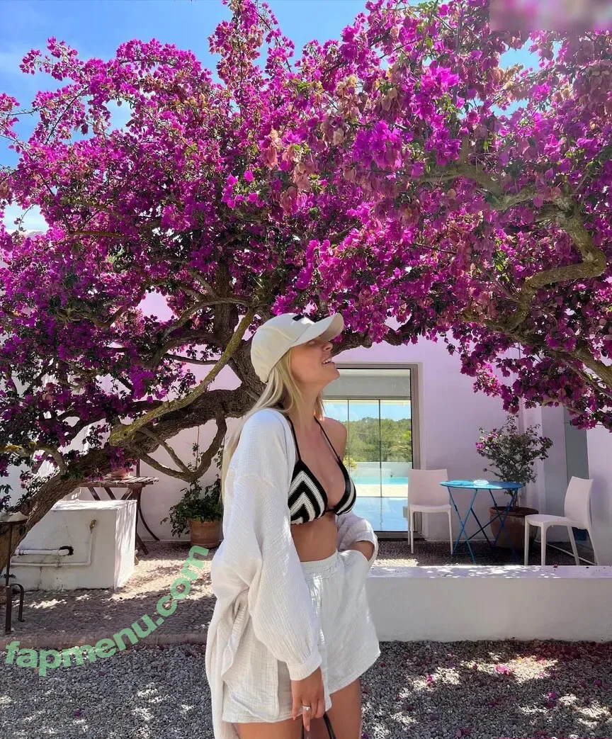 Dagi Bee nude photo #0144 (dagibee)