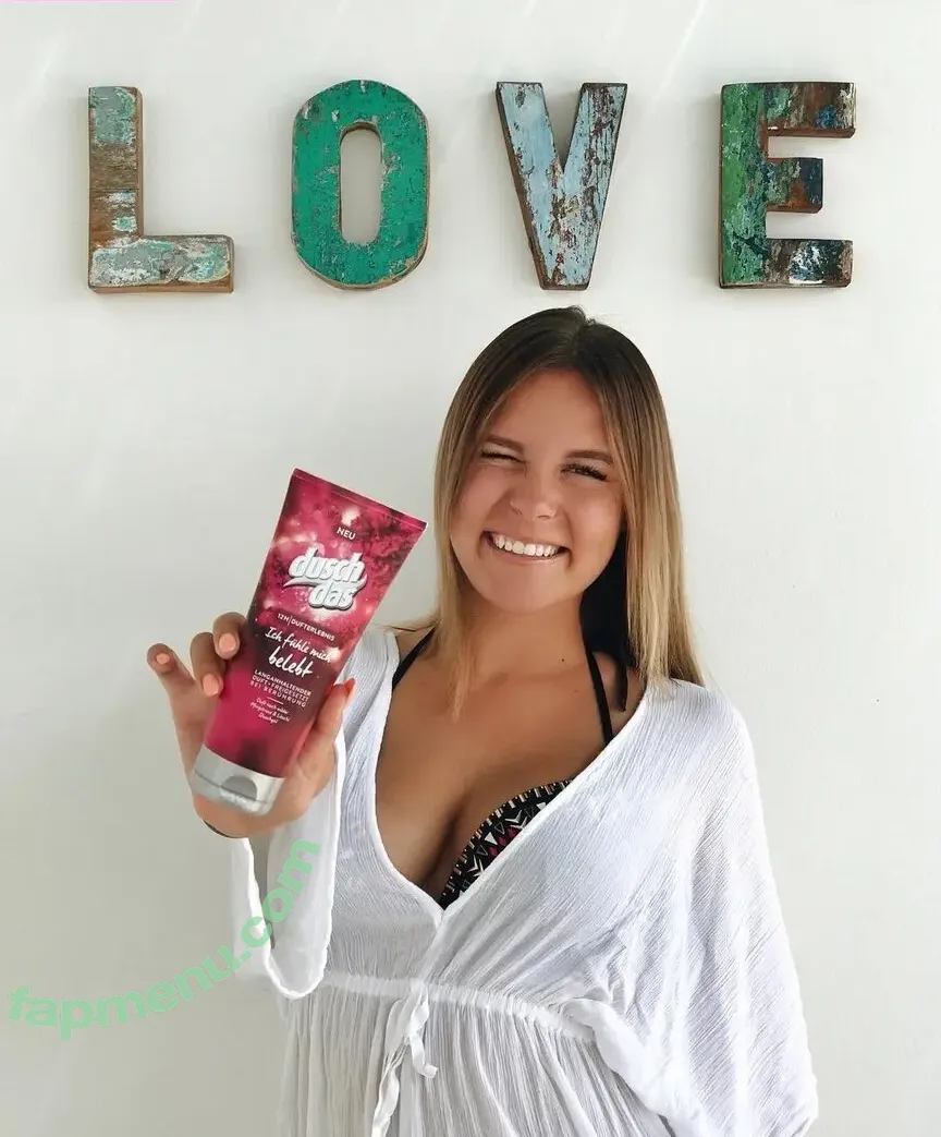 Dagi Bee nude photo #0219 (dagibee)