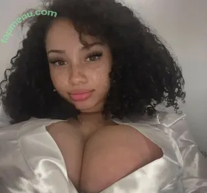 dahliagoth420 / danikajones420 / sailuvstyler420 nude photo #0001