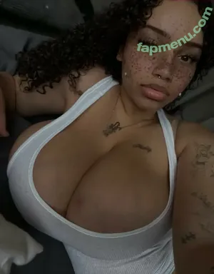 dahliagoth420 / danikajones420 / sailuvstyler420 nude photo #0015