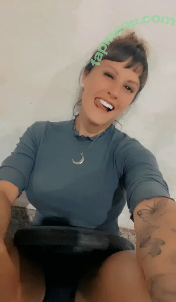 daianitta nude photo #0020 (daianitta_)