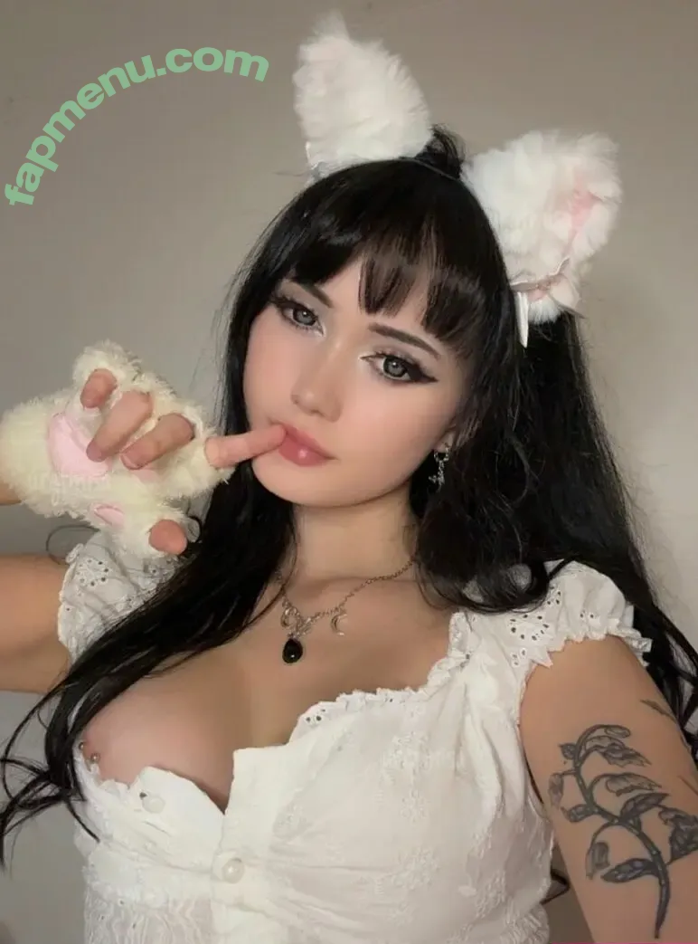 daintymars nude photo #0012 (daintymars)