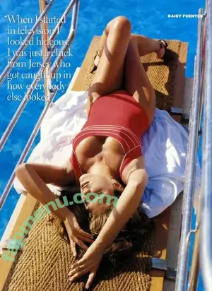 Daisy Fuentes / daisyfuentes / danyela2001 nude photo #0024