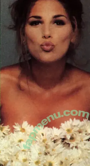 Daisy Fuentes / daisyfuentes / danyela2001 nude photo #0032
