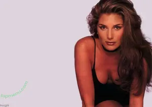 Daisy Fuentes / daisyfuentes / danyela2001 nude photo #0042