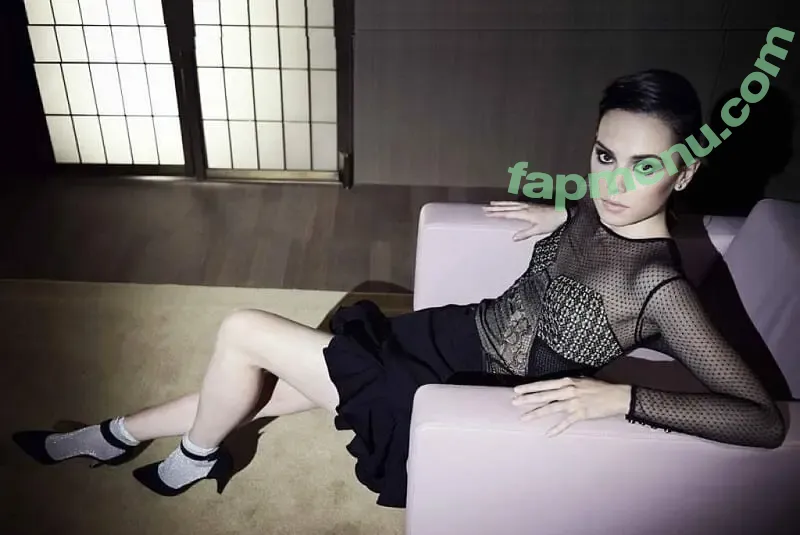 Daisy Ridley nude photo #0983 (daisyridley)