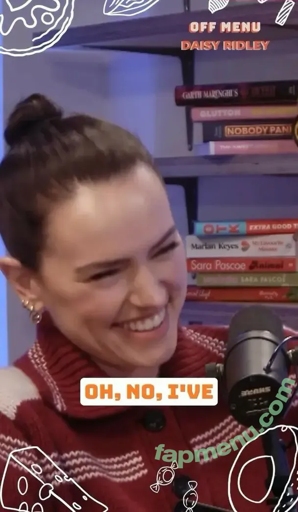 Daisy Ridley nude photo #1075 (daisyridley)