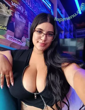 daisyannxo / daisynietoxo nude photo #0006