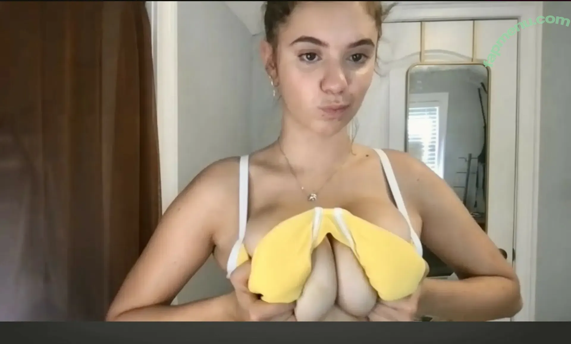 daisyharttt nude photo #0008 (daisy_a_hart)