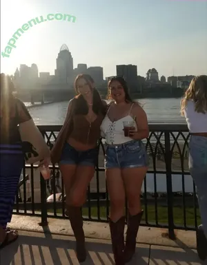 Dakota B ASMR / dakotaasmryt / dakotabasmr / jessy.je nude photo #0098