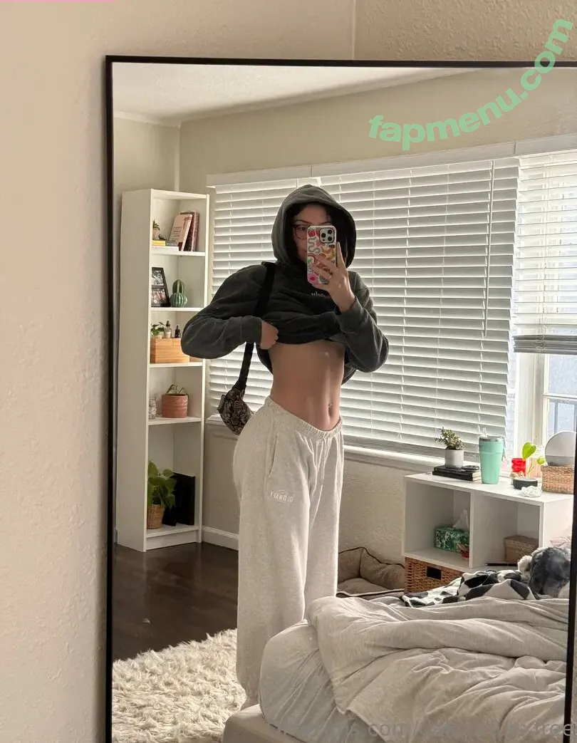 dakotaluxxfree nude photo #0011 (dakotaluxxfree)
