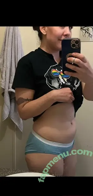  nude photo #0004