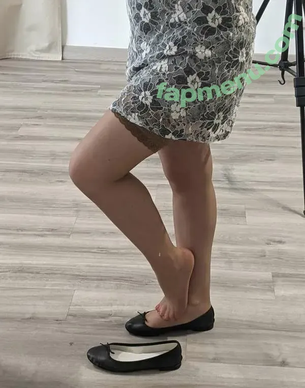 Dame Olga nude photo #0025 (DameOlgaFF / dame.olga)