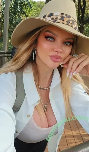 danahamm / danahammofficial nude photo #0072
