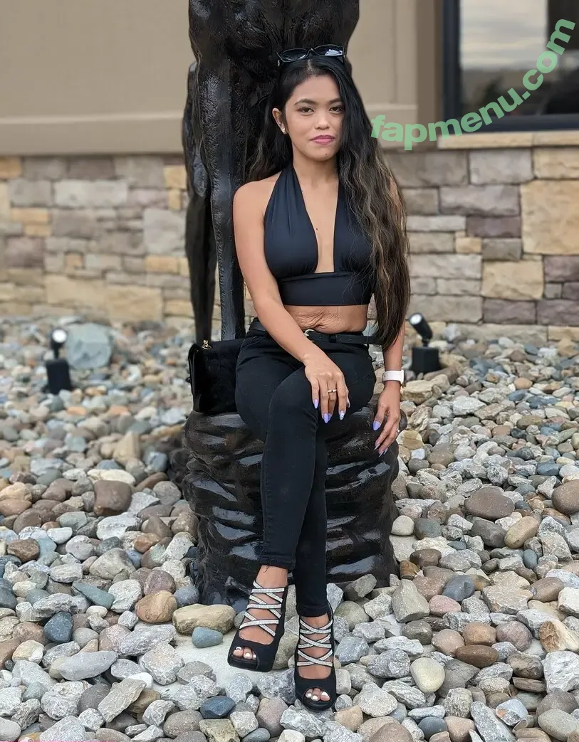 dangerousfilipina nude photo #0039 (dangerousfilipina)
