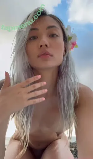  nude photo #0001