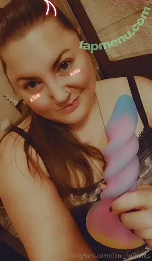 dani_no_pants / daninopants nude photo #0034