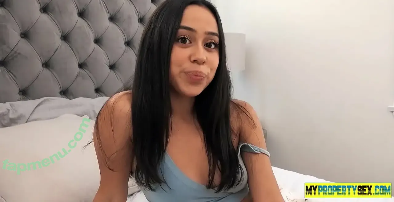 Daniavega nude photo #0007 (Daniavega)