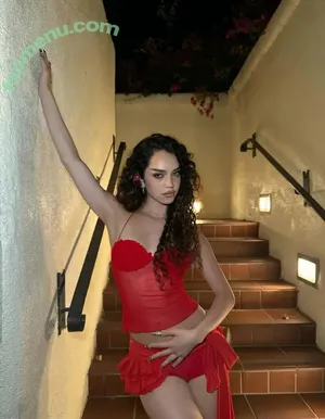 Daniela Avanzini / Katseye / daniela_avanzini nude photo #0010