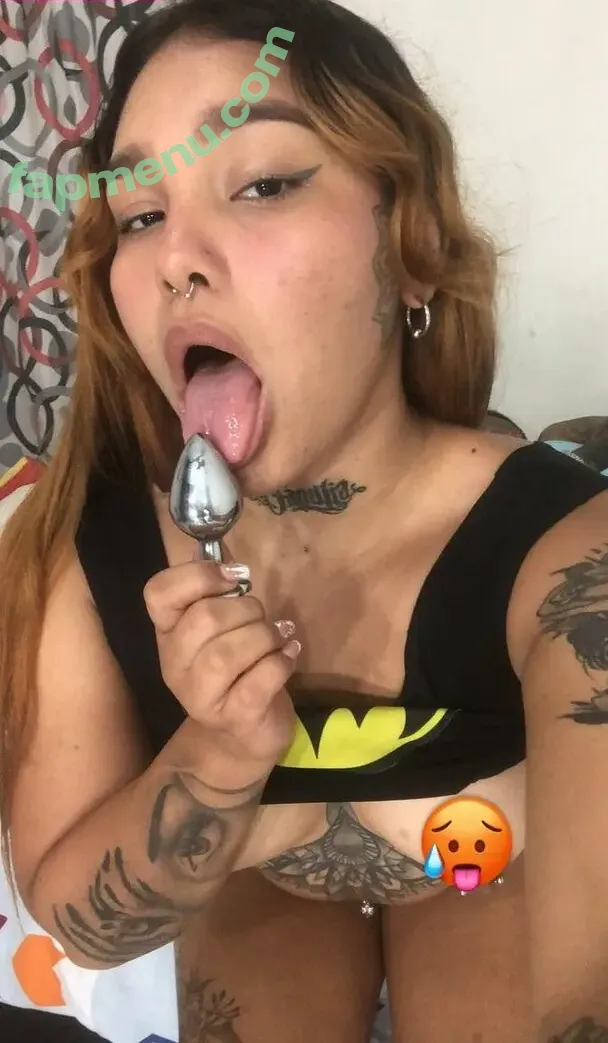 Daniela Loaiza nude photo #0002 (Daniela Loaiza)