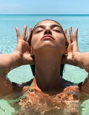  nude photo #0007