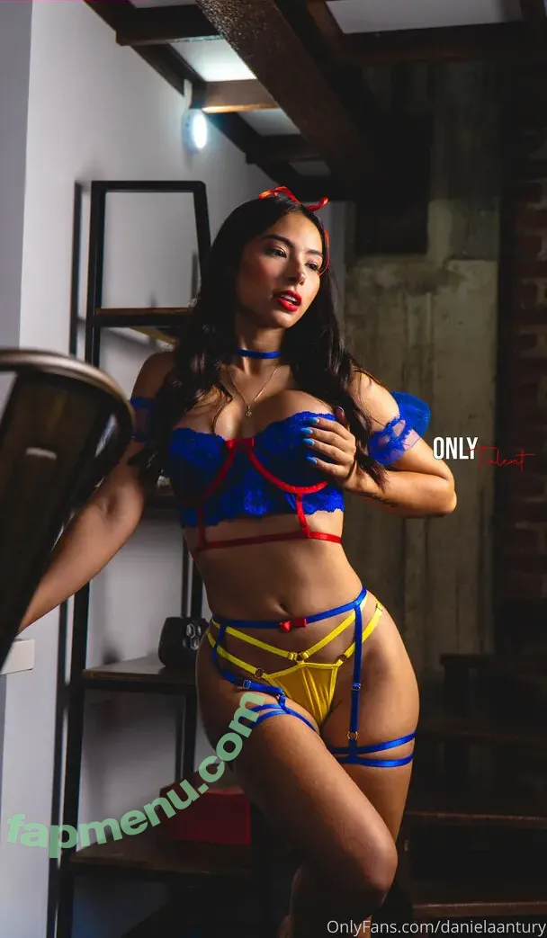 danielaantury nude photo #0219 (danielaantury_)