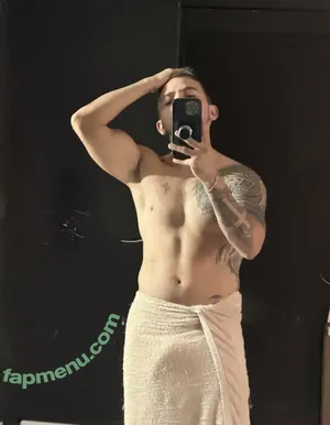  nude photo #0002