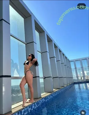 Daniele Souza / uoudanix nude photo #0004