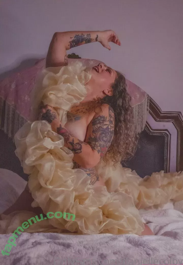 daniellecolby nude photo #0012 (daniellecolbyamericanpicker)