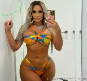 daniibanksvip / itsdaniibanks nude photo #0097