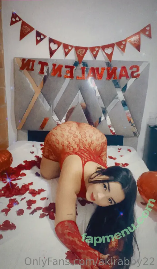 daniimadrii nude photo #0035 (daniimavi)