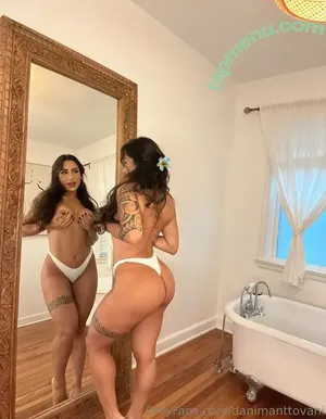  nude photo #0001
