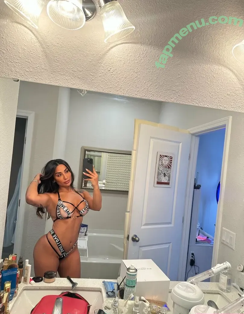 danimanttovani nude photo #0009 (danimanttovani)